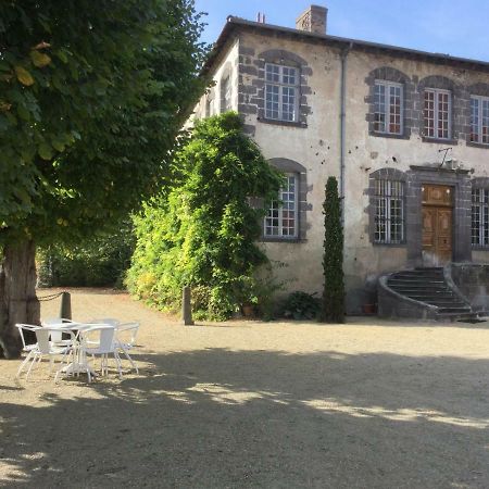 Manoir D'Aubeterre Hotel Marsat Bagian luar foto