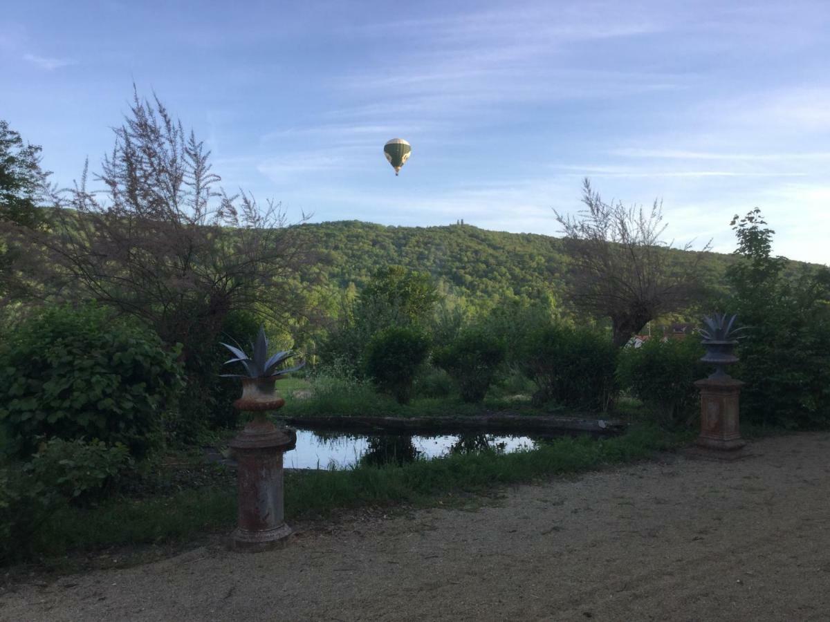 Manoir D'Aubeterre Hotel Marsat Bagian luar foto