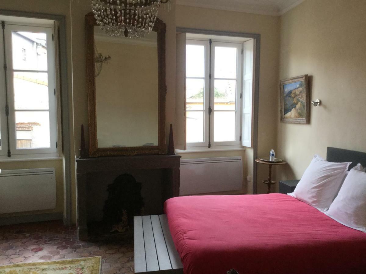 Manoir D'Aubeterre Hotel Marsat Bagian luar foto
